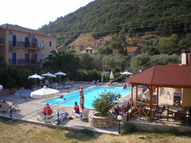 Hotel Nostos Fríkesz Kültér fotó