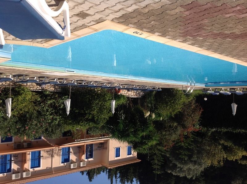 Hotel Nostos Fríkesz Kültér fotó
