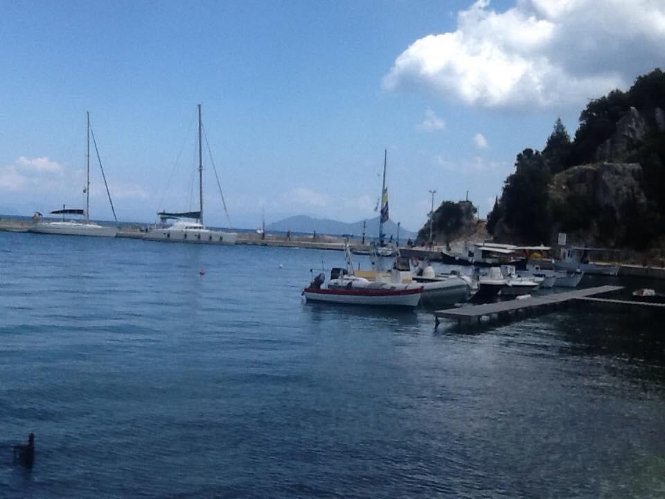 Hotel Nostos Fríkesz Kültér fotó