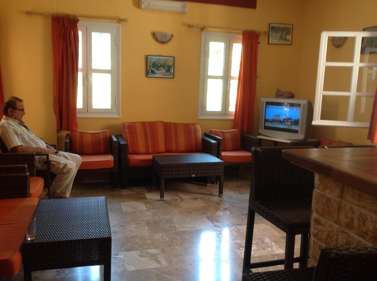 Hotel Nostos Fríkesz Kültér fotó